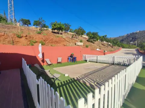 Finca rústica en Benamocarra