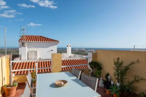 Casa en calle del Brocal