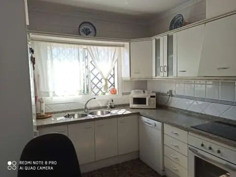 Chalet en Hispanidad-Vivar Téllez-Nuevas Urbanizaciones