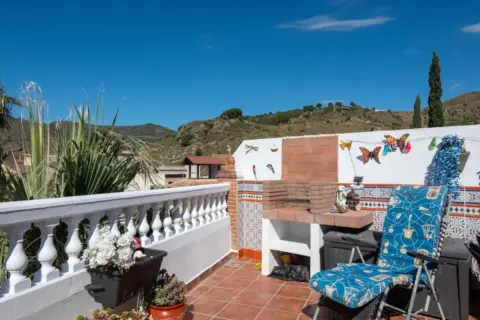 Casa en calle Av
