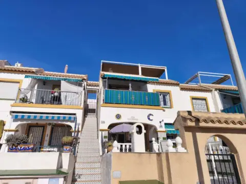 Apartamento en La Florida-La Chismosa-Los Altos