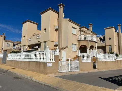 Dúplex en calle calle Penalara 27 Villamartín