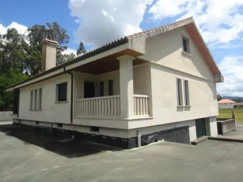 Casa en Bertamiráns