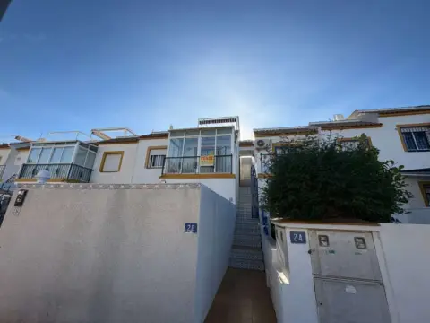 Apartamento en La Florida-La Chismosa-Los Altos