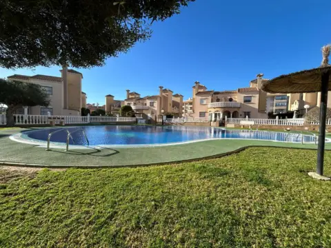 Casa en Playa Flamenca-Las Piscinas