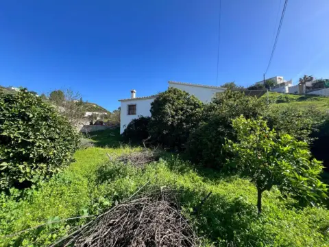 Finca rústica en Área de Triana-Cabrillas-Trapiche