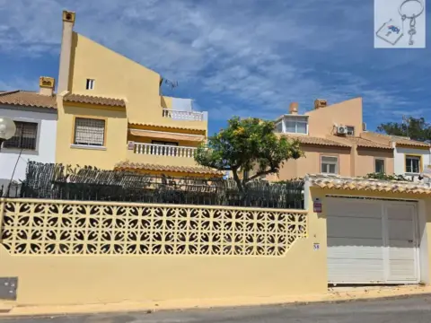 Casa en Avenida Baleares