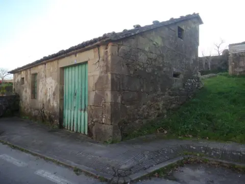 Finca rústica en Brión