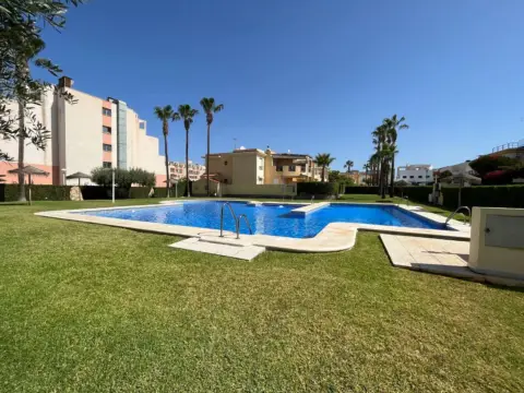 Apartamento en calle Barlovento