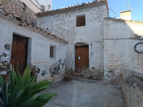 Casa en Almáchar
