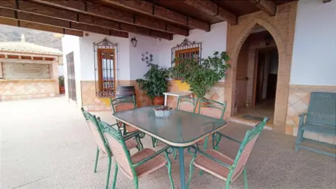 Chalet en calle Torrox Zona Rural
