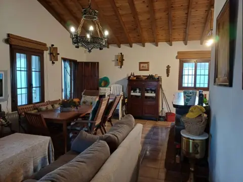 Casa en Almáchar