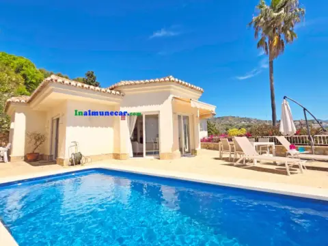 Chalet en calle del Sol