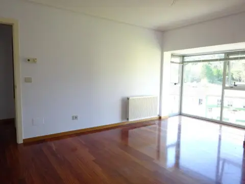 Piso en Adoufe
