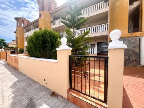 Apartamento en calle C- Castillo del Río