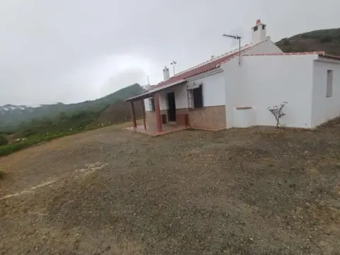 Casa en Almáchar
