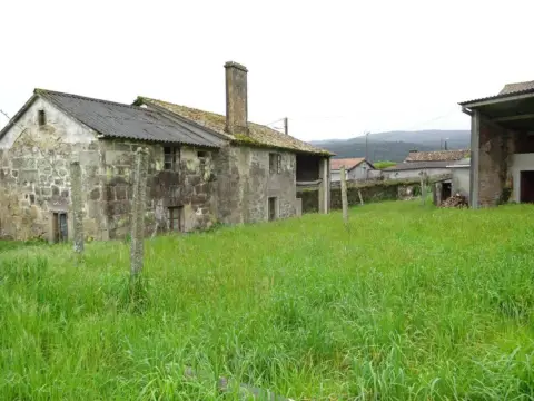 Casa en Brión