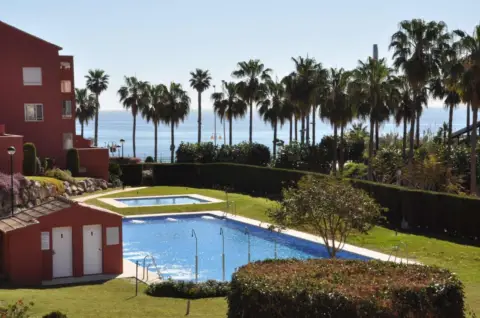 Apartamento en calle de la Camelia