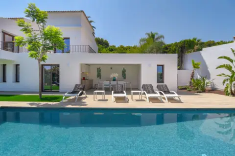 Casa en Moravit