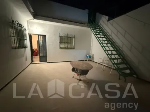Casa en Alcala de Guaadaira