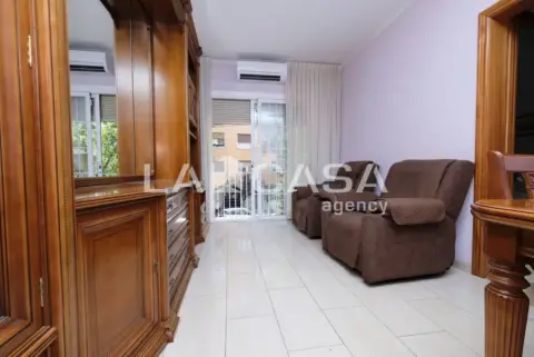 Piso en Avenida Borbó