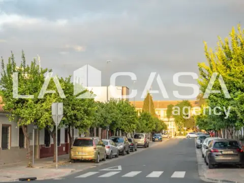 Casa en Casas Baratas