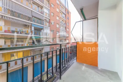 Piso en calle de Alcudia de Crespins