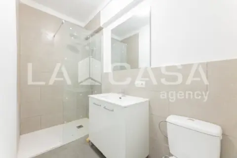 Piso en Piso Carrer de L'alcúdia de Crespins, València