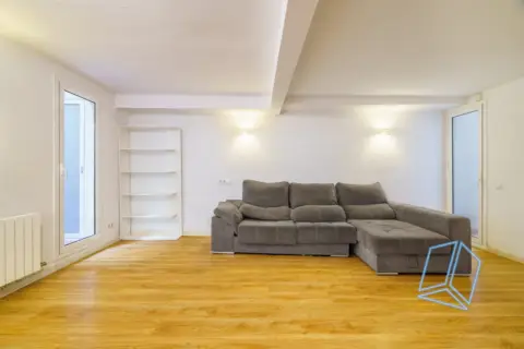 Piso en El Camp d'en Grassot-Gràcia Nova