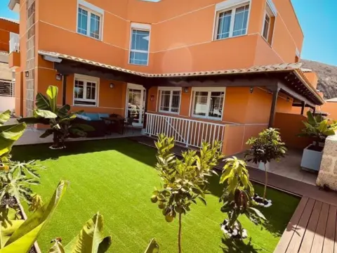Casa – Arona