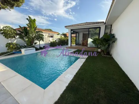 Chalet en Las Viñas