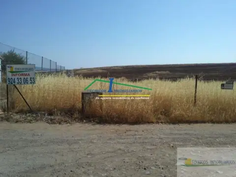 Terreno en calle del Arroyo de la Pizarrilla