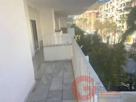 Piso en Avenida Costa del Sol