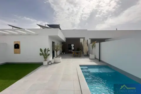 Casa rústica en Carretera de Balsicas, nº s/n