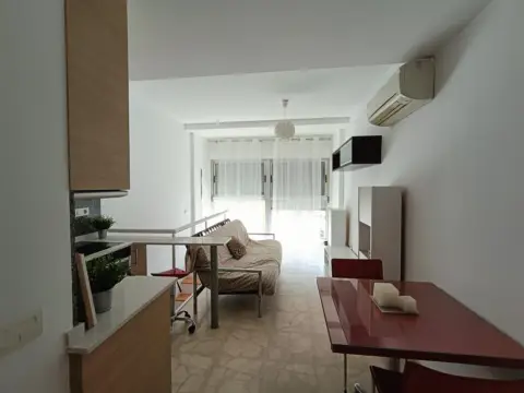 Dúplex en Avenida Valencia