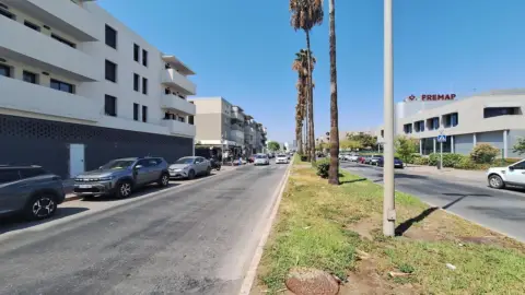 Local comercial en Avenida Puerta del Sur