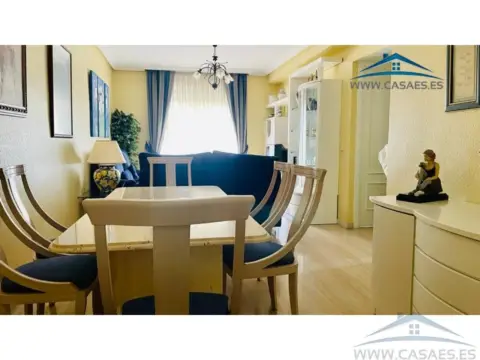 Piso en Puerto de Aguadulce