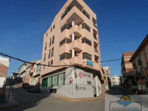 Local comercial en Albox