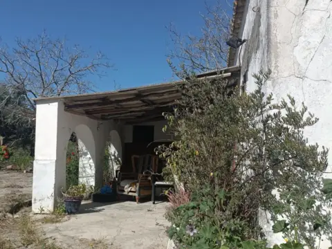 Finca rústica en Jadramil