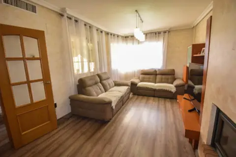 Chalet en Polígono Residencial Santa Ana