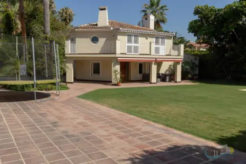 Casa rústica en Playamar