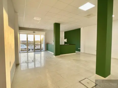 Local comercial en Picadueña Baja