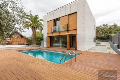 Chalet en calle del Genil