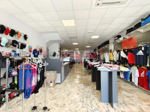 Local comercial en Centro