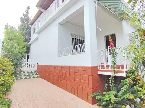 Casa en Madre Sacramento