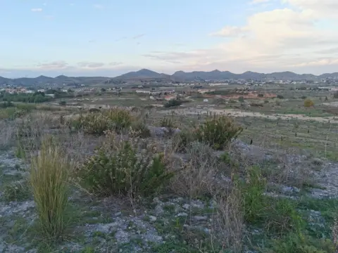 Terreno en Los Puertos de Santa Barbara
