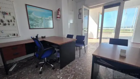 Local comercial en Valdelagrana