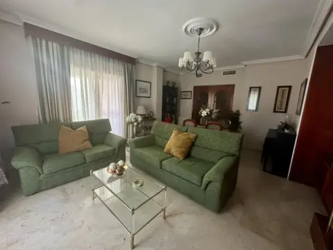 Piso en calle de Amberes