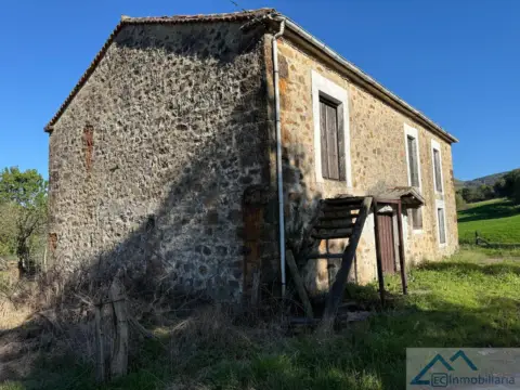 Casa en calle Barrio de Arriba El Cueto