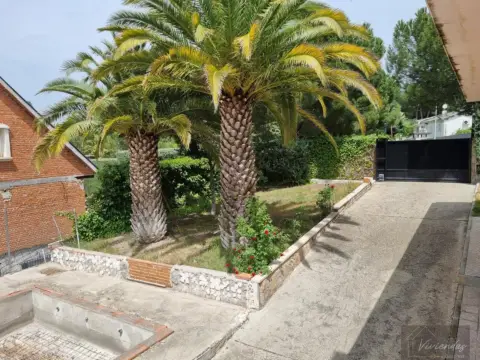 Chalet en Casco Urbano